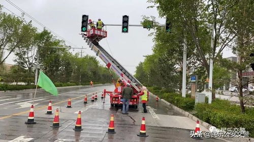 清洗交通设施,民乐交警在行动